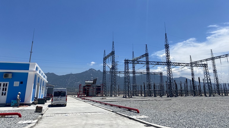 Đóng điện TBA 220kV dự án Nhà máy điện gió BIM